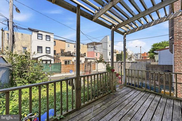 2417 E CUMBERLAND ST, Philadelphia, PA 19125