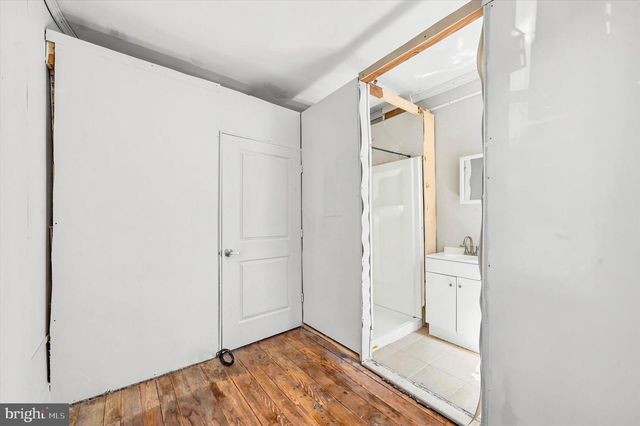 2417 E CUMBERLAND ST, Philadelphia, PA 19125
