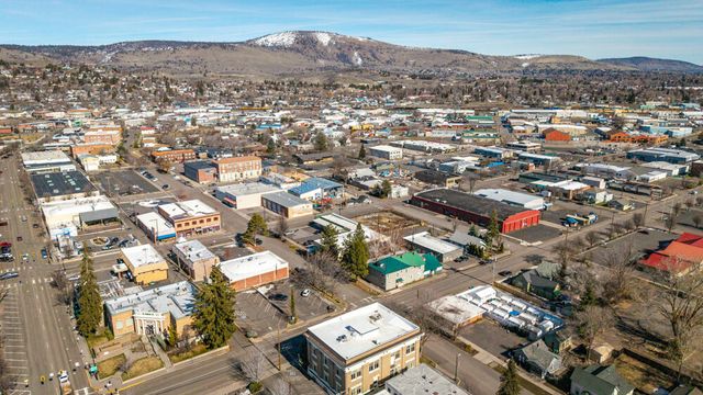 514 Walnut Avenue, Klamath Falls, OR 97601