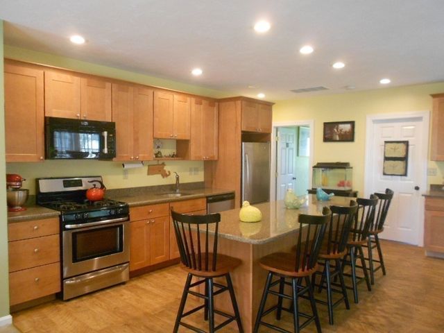 297 Providence Rd 2, Grafton, MA 01560