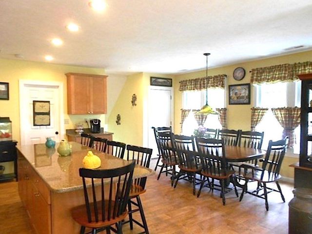 297 Providence Rd 2, Grafton, MA 01560
