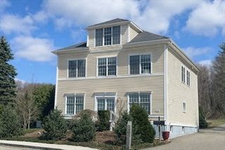 297 Providence Rd 2, Grafton, MA 01560