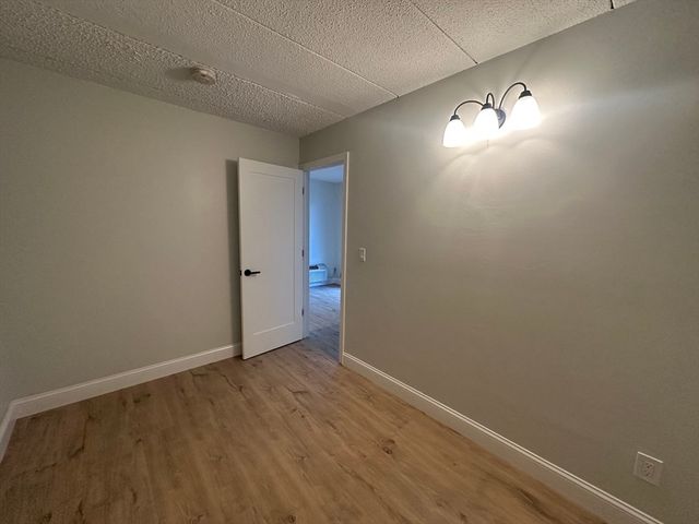 40 Cochituate Rd 16, Framingham, MA 01701