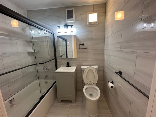 40 Cochituate Rd 16, Framingham, MA 01701