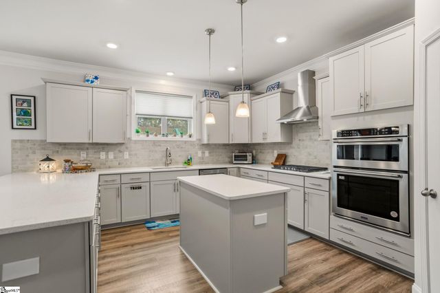 494 Fox Run Trail, Woodruff, SC 29388