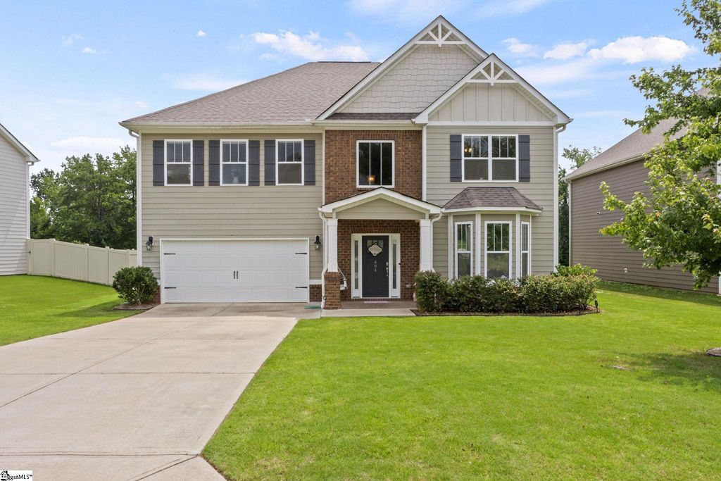 494 Fox Run Trail, Woodruff, SC 29388