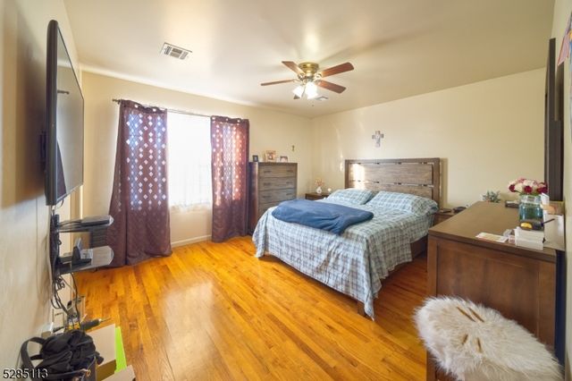 369 Bradford St, City Of Orange Twp., NJ 07050