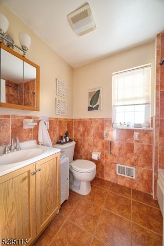 369 Bradford St, City Of Orange Twp., NJ 07050