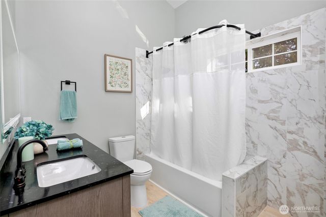 4902 241st Street SW, Mountlake Terrace, WA 98043