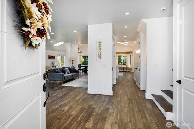 4902 241st Street SW, Mountlake Terrace, WA 98043