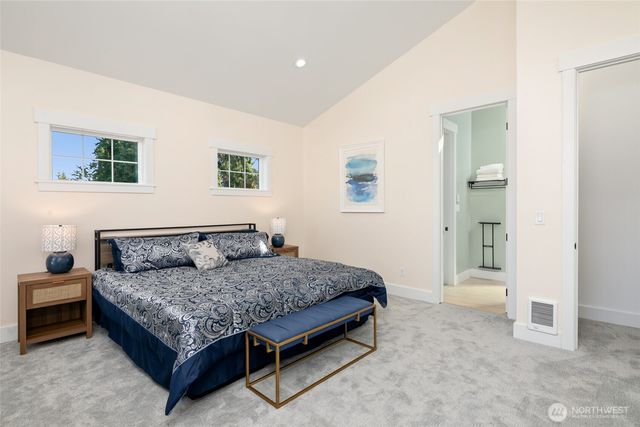 4902 241st Street SW, Mountlake Terrace, WA 98043