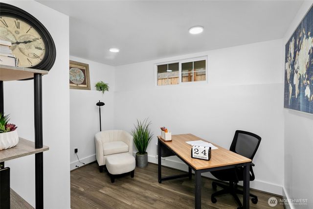 4902 241st Street SW, Mountlake Terrace, WA 98043