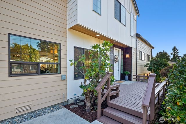 4902 241st Street SW, Mountlake Terrace, WA 98043