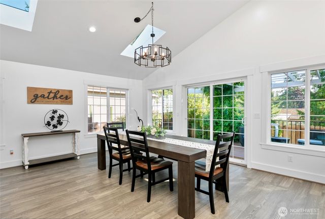 4902 241st Street SW, Mountlake Terrace, WA 98043