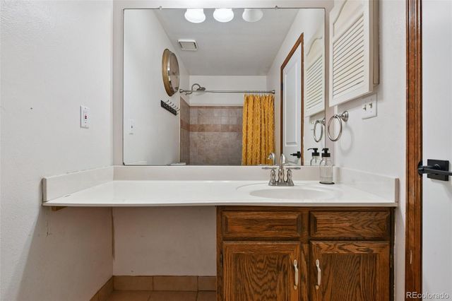 687 E Phillips Drive N, Littleton, CO 80122