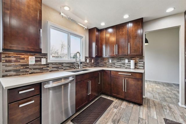 687 E Phillips Drive N, Littleton, CO 80122