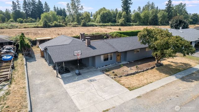 26217 SE 426th St, Enumclaw, WA 98022