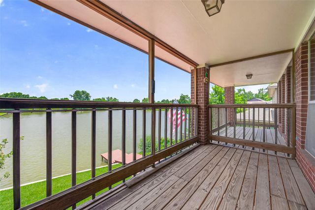 503 Pine View Circle, Montgomery, TX 77356