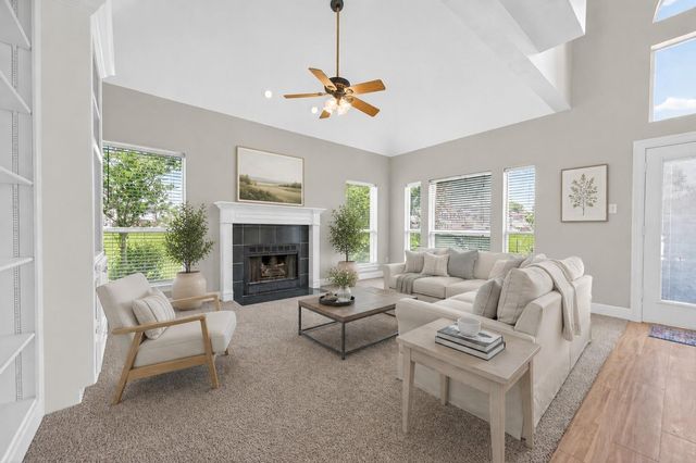 503 Pine View Circle, Montgomery, TX 77356