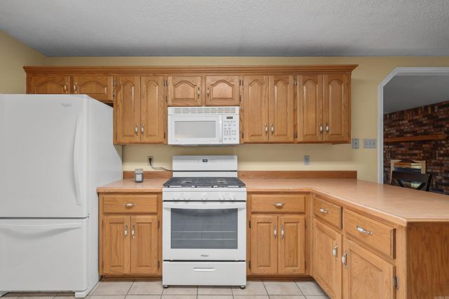 115 Gregory Place, Hot Springs, AR 71913