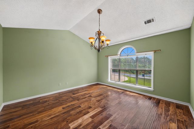 115 Gregory Place, Hot Springs, AR 71913