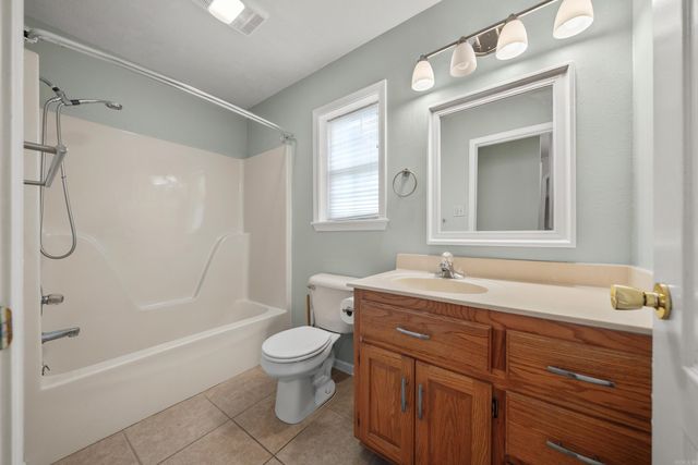 115 Gregory Place, Hot Springs, AR 71913