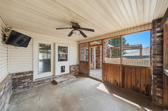 115 Gregory Place, Hot Springs, AR 71913
