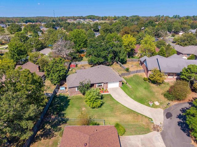 115 Gregory Place, Hot Springs, AR 71913