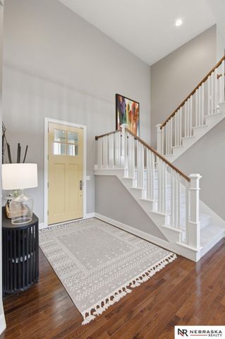1606 S 221st Circle, Elkhorn, NE 68022
