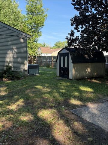 1004 76th ST, Newport News, VA 23605
