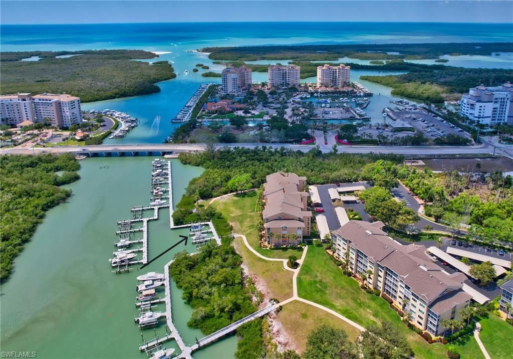 261B Wiggins Bay DR, NAPLES, FL 34110 — exterior