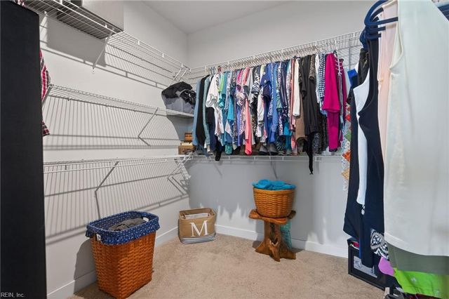217 Kenny LN, Smithfield, VA 23430