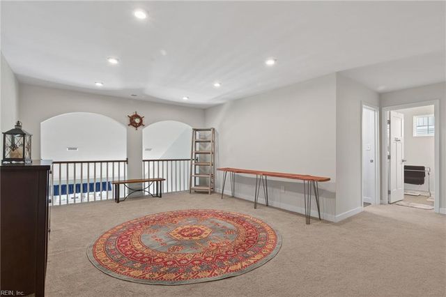 217 Kenny LN, Smithfield, VA 23430