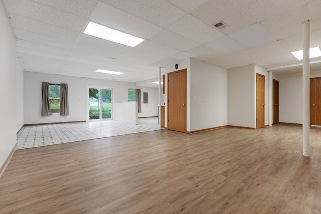 1791 BARNHILL Drive, Mundelein, IL 60060