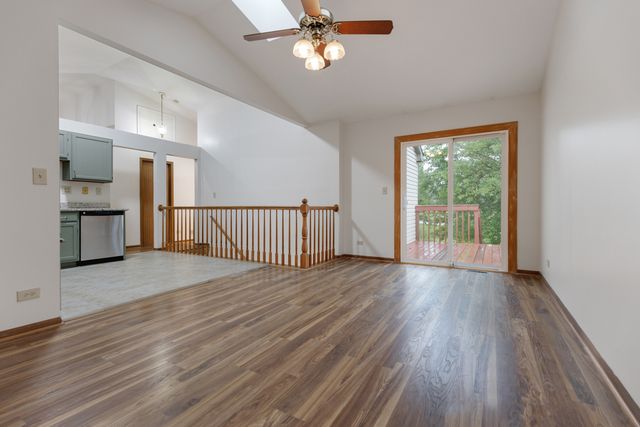 1791 BARNHILL Drive, Mundelein, IL 60060
