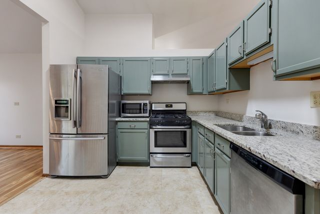 1791 BARNHILL Drive, Mundelein, IL 60060