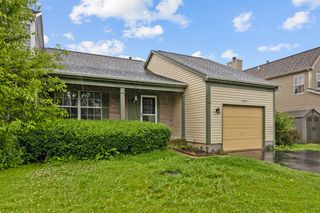 1791 BARNHILL Drive, Mundelein, IL 60060