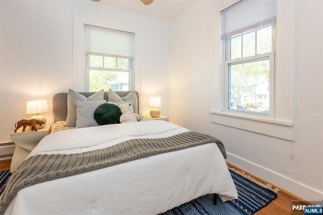 27 Edgewood Road, Bloomfield, NJ 07003