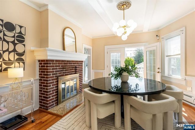 27 Edgewood Road, Bloomfield, NJ 07003