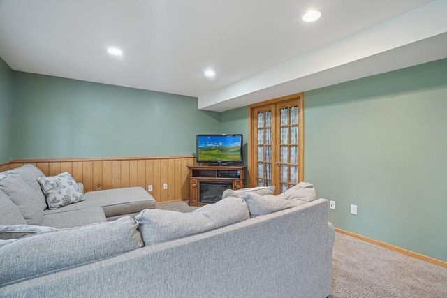 3250 Lake Ridge Drive, Big Lake, MN 55309