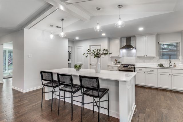 8331 San Cristobal Drive, Dallas, TX 75218