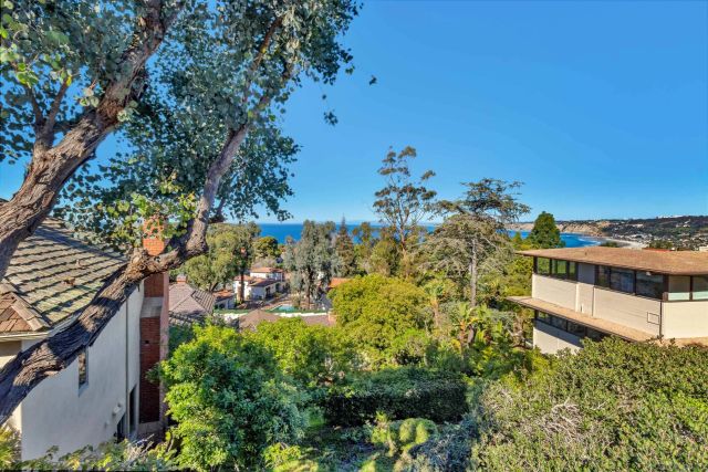 1617 Soledad AVe, La Jolla, CA 92037