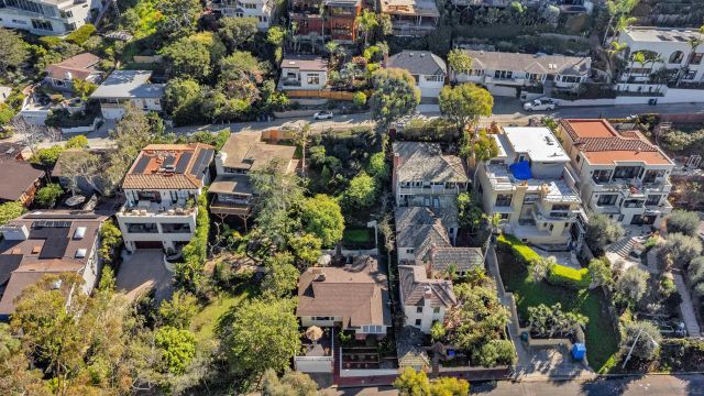 1617 Soledad AVe, La Jolla, CA 92037