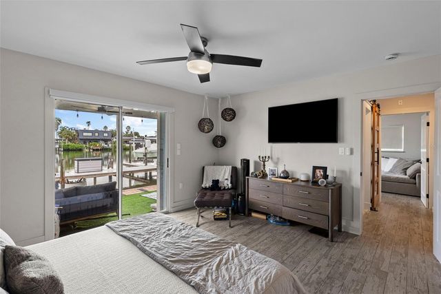 300 VENETIAN DRIVE 1, Clearwater, FL 33755