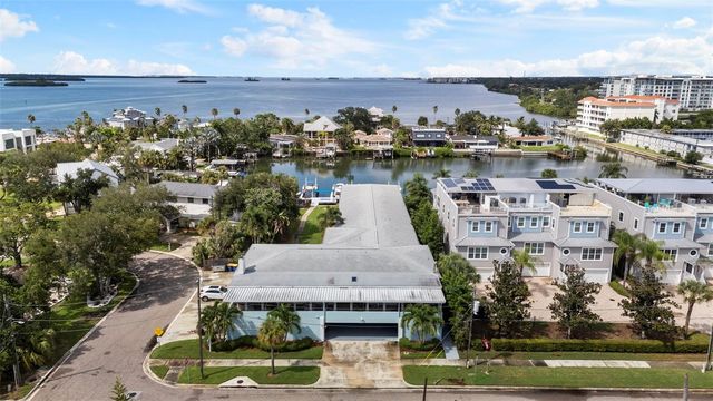 300 VENETIAN DRIVE 1, Clearwater, FL 33755