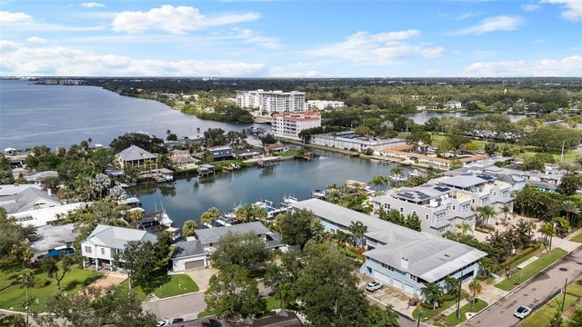 300 VENETIAN DRIVE 1, Clearwater, FL 33755