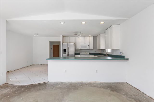 360 SE 5th Avenue, Pompano Beach, FL 33060