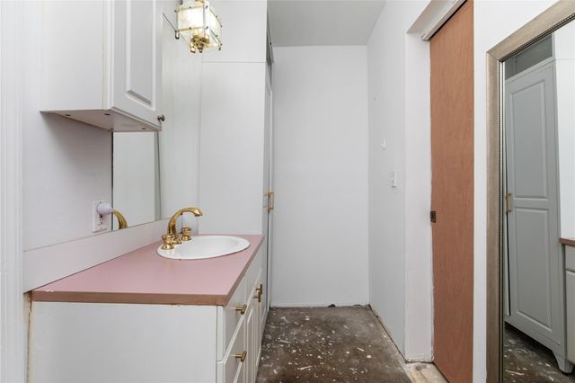 360 SE 5th Avenue, Pompano Beach, FL 33060