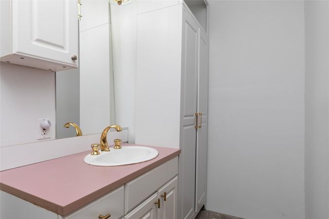 360 SE 5th Avenue, Pompano Beach, FL 33060