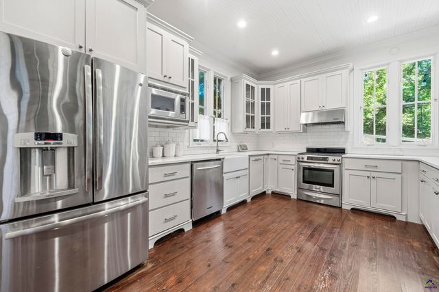 2324 Clayton Street, Macon, GA 31210